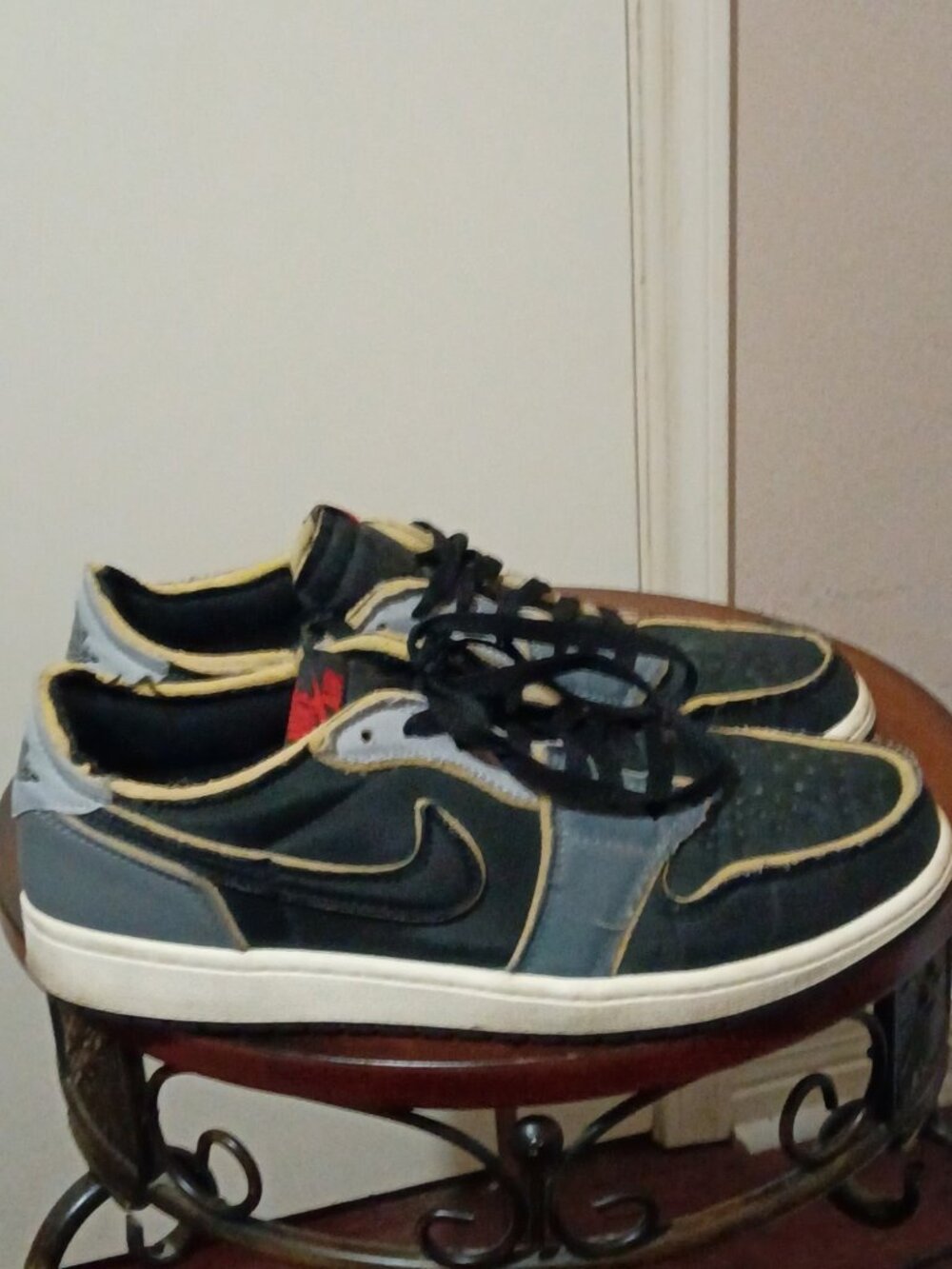 Size 10.5 - Nike Air Jordan 1 Retro Low OG EX Dark Smoke Grey DV0982-006 Men’s